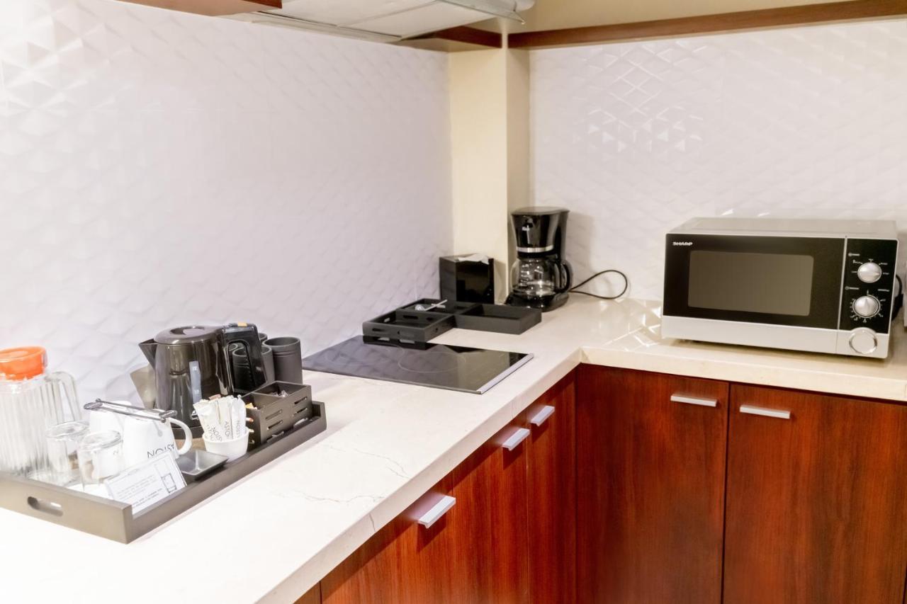 Aston Denpasar Hotel & Convention Екстериор снимка