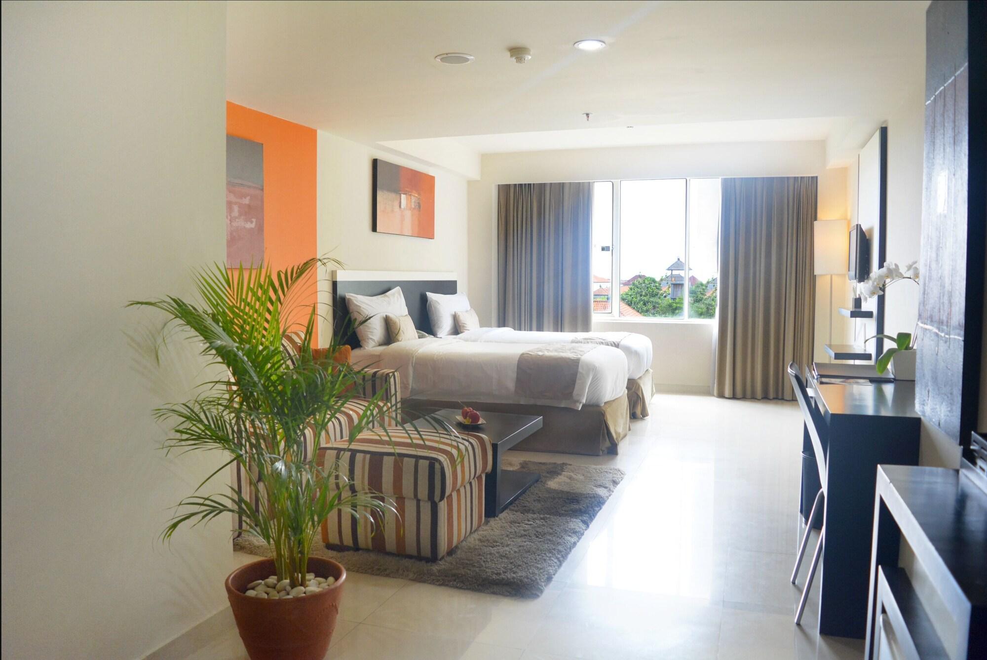 Aston Denpasar Hotel & Convention Екстериор снимка