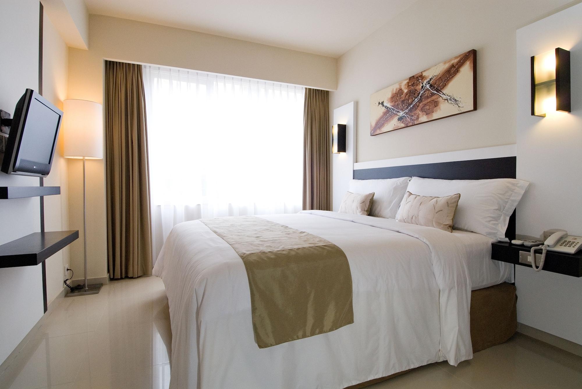 Aston Denpasar Hotel & Convention Екстериор снимка