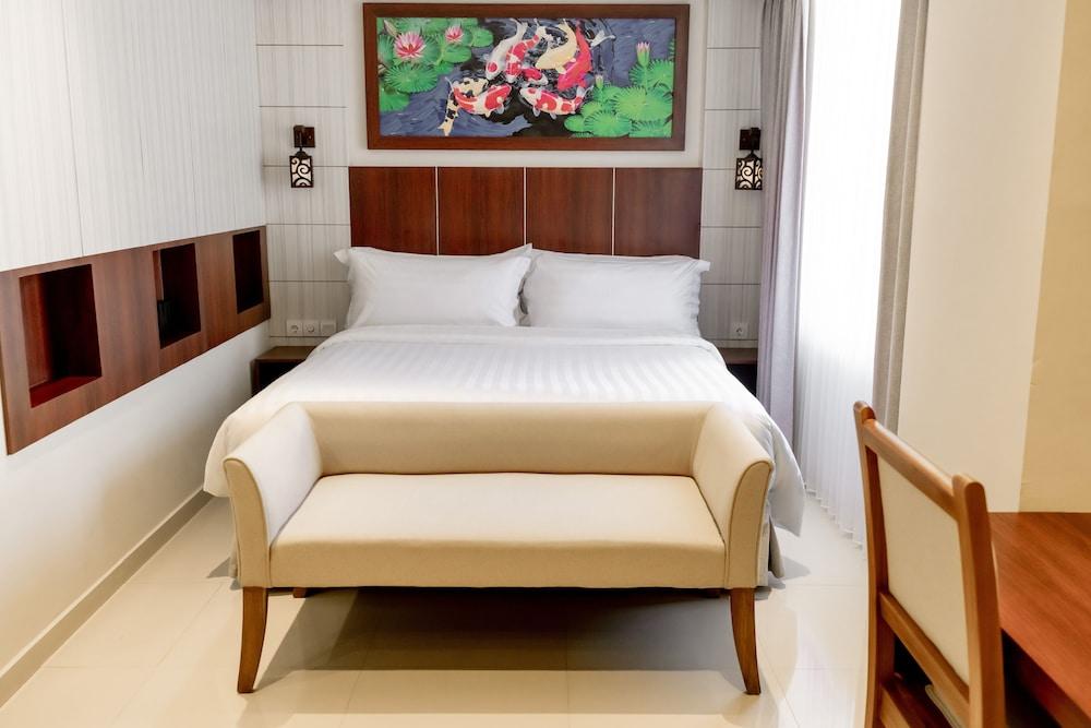 Aston Denpasar Hotel & Convention Екстериор снимка