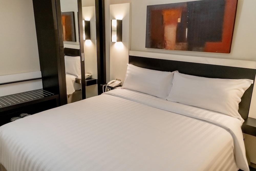 Aston Denpasar Hotel & Convention Екстериор снимка