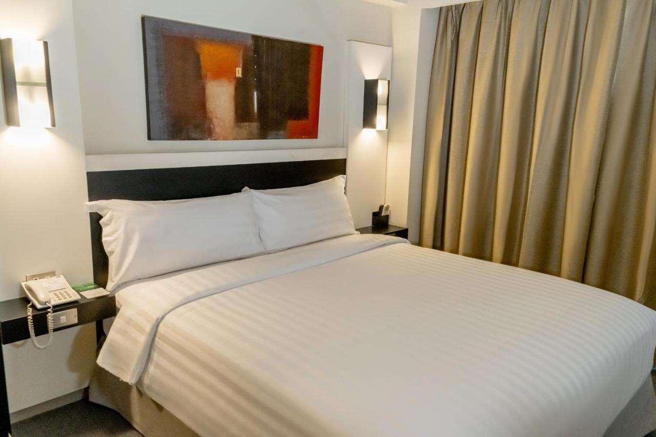 Aston Denpasar Hotel & Convention Екстериор снимка